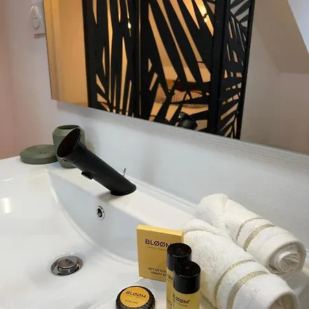 Junon - Equipe, Renove Apartment